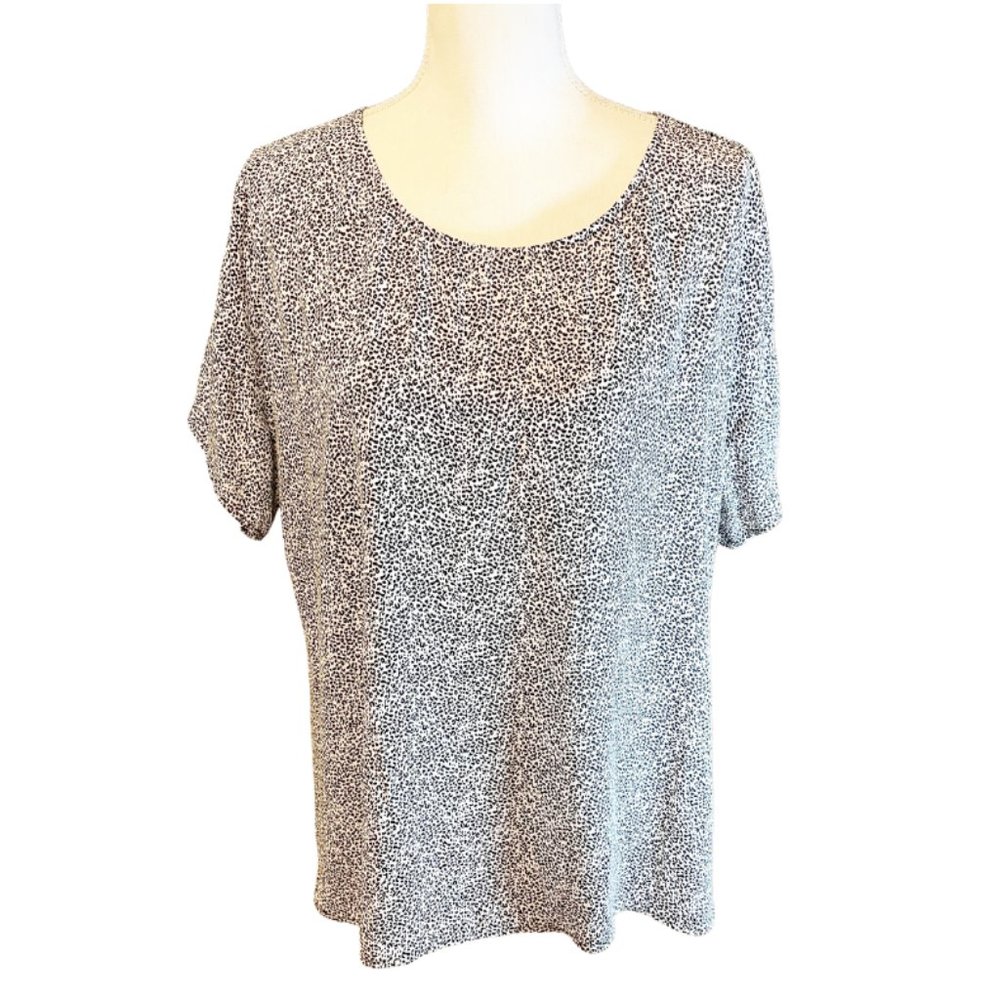 NWOT DR 2 Black & White Animal Print Top - Picture 2 of 6